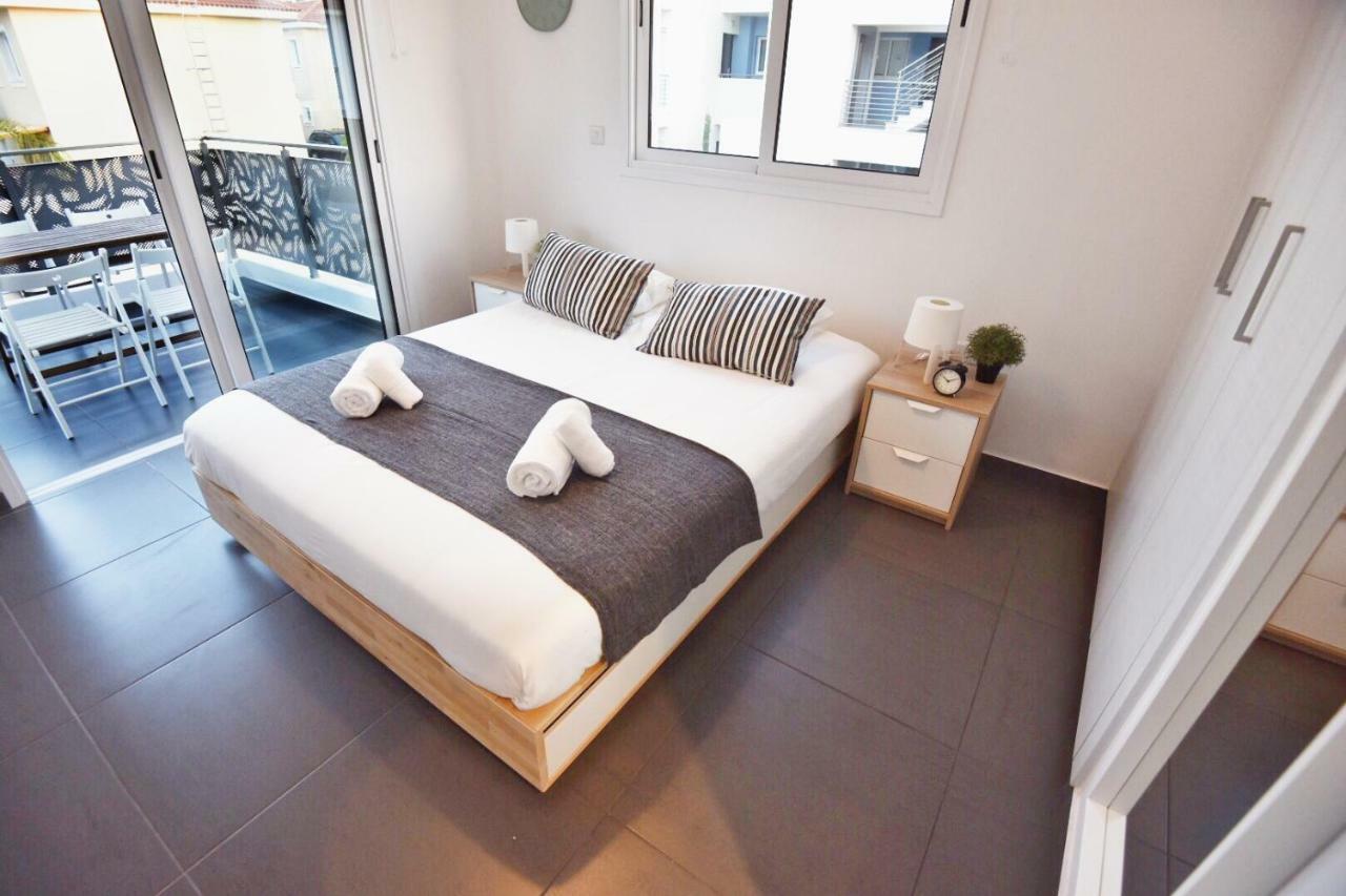 Limegrove Holiday Apartment プロタラス エクステリア 写真